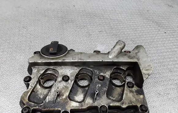 Audi A6 S6 C6 4F Rocker cam cover 