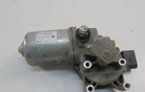 Skoda Fabia Mk2 (5J) Front wiper linkage and motor 5J1955113B