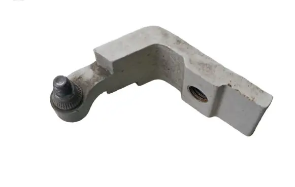 BMW X5 E70 Rear door lower hinge 7160826