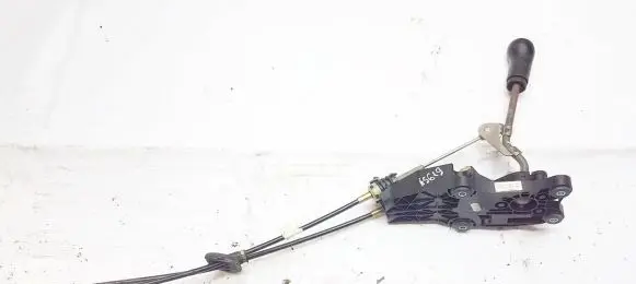 Ford Fusion Gear shifter/selector 2s6r7c453me 2s6r-7c453-me