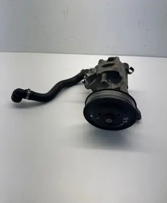 BMW X5 E70 Power steering pump 6796462