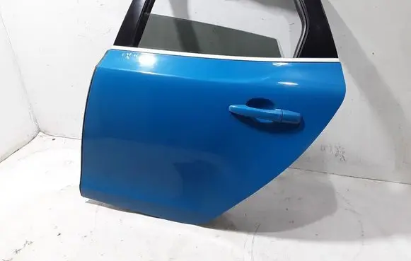 Volvo V40 Rear door 31402336
