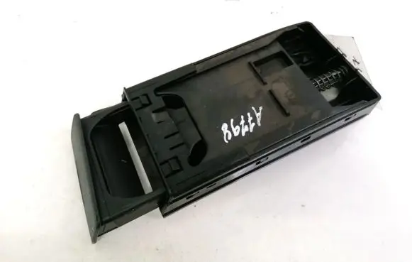 Cup holder
