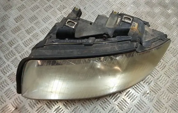 Headlight/headlamp