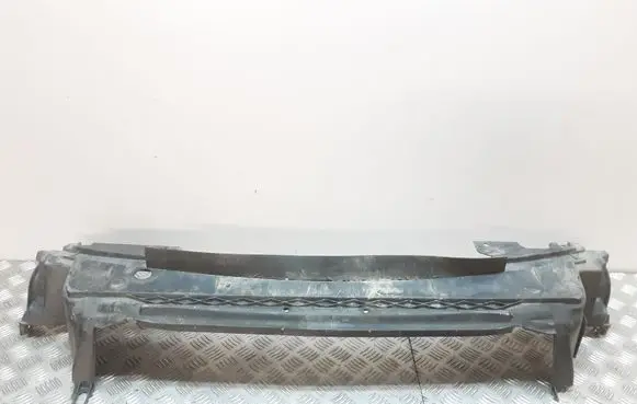 Volvo XC70 Radiator trim 