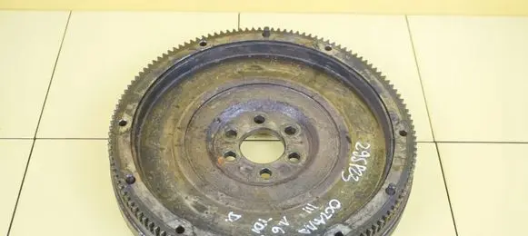 Skoda Octavia Mk3 (5E) Flywheel 04L105273 29SP23