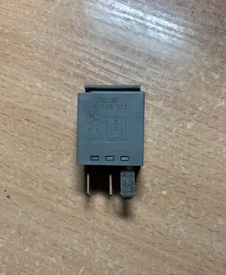BMW 1 E81 E87 Other relay 61366919112 050742A