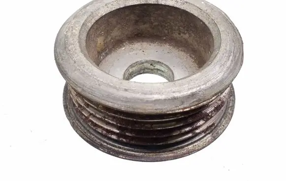 Toyota Yaris Alternator pulley F00M991236