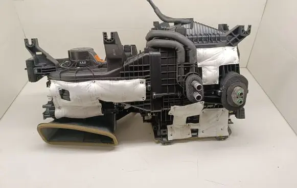 KIA Sportage Interior heater climate box assembly 97200CJ500
