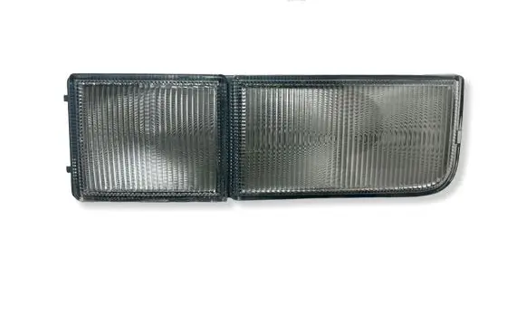 Volkswagen Golf III Front reflector 084411613RF D756363