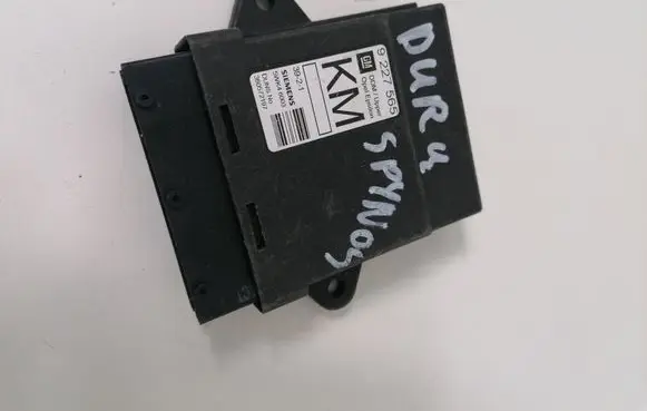 Opel Vectra C Door central lock control unit/module 9227565