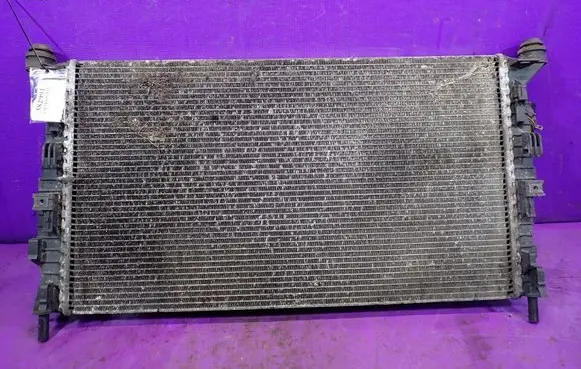 Volvo C30 Coolant radiator 