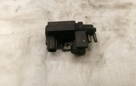 Valve vacuum