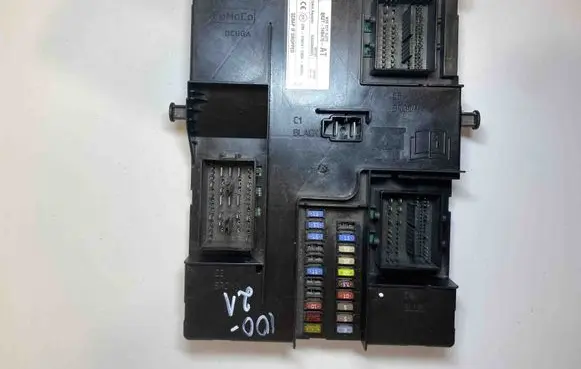 Ford Transit Custom Central body control module BK2T14B476AT