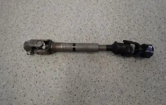 Nissan Note (E11) Steering wheel axle