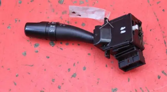 Hyundai Santa Fe Headlight wiper switch 