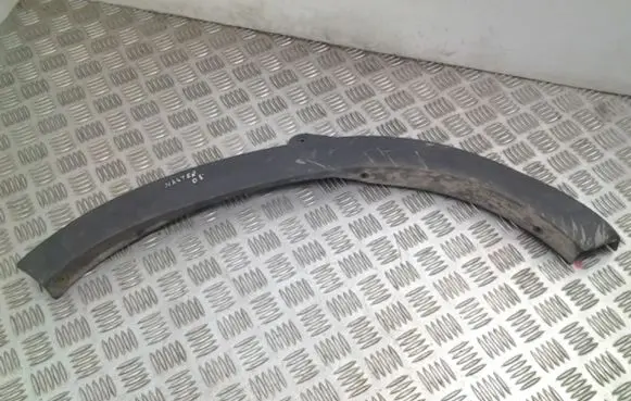 Renault Master II Front arch trim 8200197107