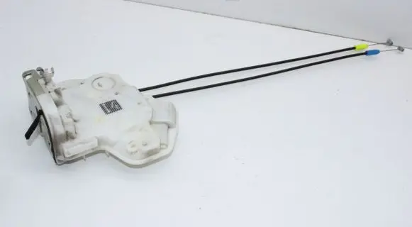 Mitsubishi ASX Coupe door lock (next to the handle) 