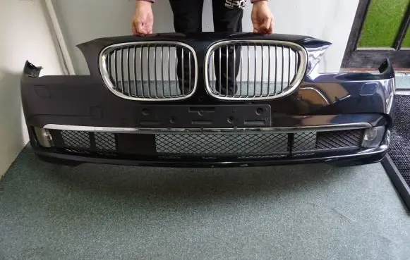 BMW 7 F01 F02 F03 F04 Front bumper