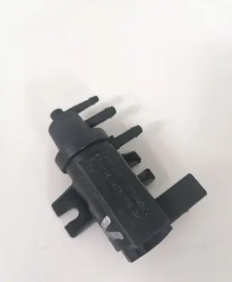 Audi A4 S4 B7 8E 8H Turbo solenoid valve 1K0906627