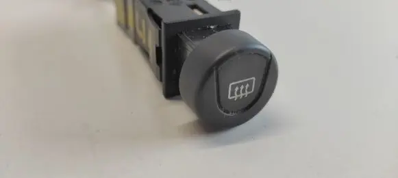Citroen Berlingo Windscreen/window heater switch