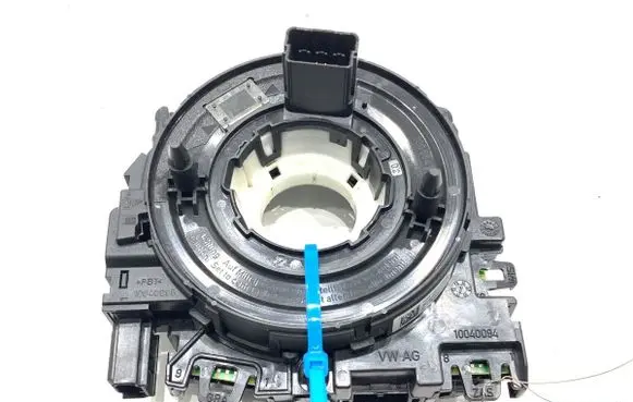 Volkswagen Golf VII Airbag squib ring wiring 10019383-06