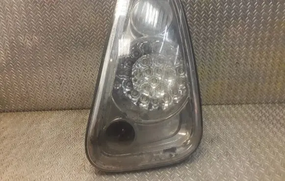 Mini One - Cooper R50 - 53 Rear/tail lights
