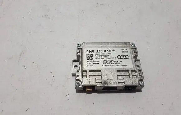 Audi Q8 Aerial antenna amplifier 4N0035456E
