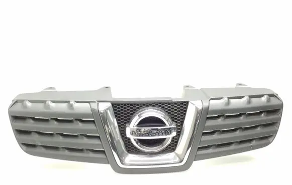 Nissan Qashqai Front bumper upper radiator grill 62310JD00B
