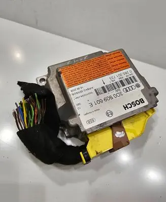 Volkswagen Touareg I Airbag control unit/module 3D0909601E 0285001733