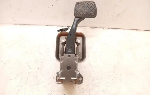Volkswagen PASSAT B6 Brake pedal 1K1723057AL