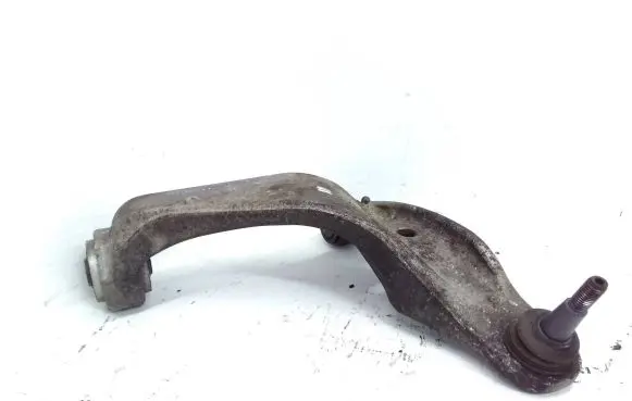 Cadillac CTS Front lower control arm/wishbone 15250266