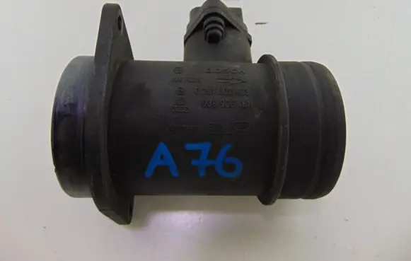 Volkswagen II LT Mass air flow meter 0281002463