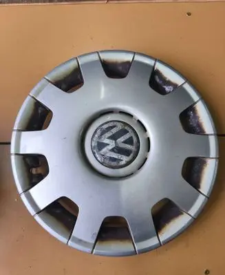 Volkswagen Polo IV 9N3 R14 wheel hub/cap/trim 1J0601147J 164061