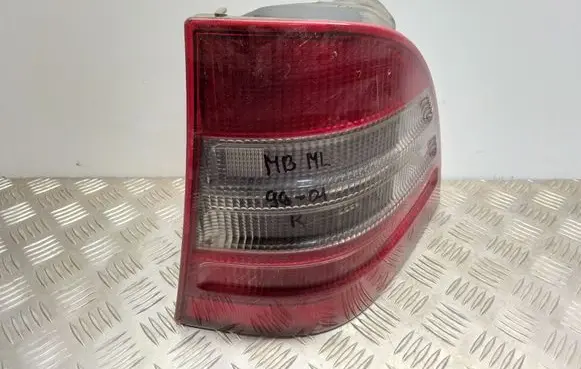 Mercedes-Benz ML W163 Rear/tail lights A1638200464