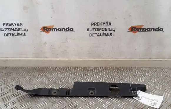 Chevrolet Orlando Fender mounting bracket 95235006