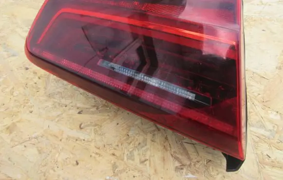 Audi A6 S6 C7 4G Tailgate rear/tail lights 4G5945093