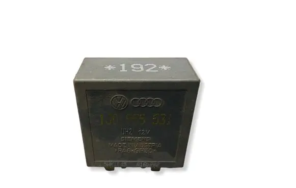 Volkswagen PASSAT B5.5 Window wiper relay 1J0955531 A160902 5WK1045