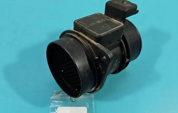 Renault Scenic I Mass air flow meter 5WK9620Z IMPRK1527283