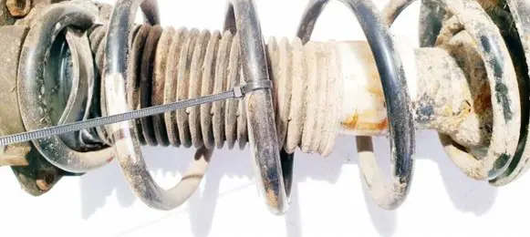 Skoda Octavia Mk2 (1Z) Front coil spring