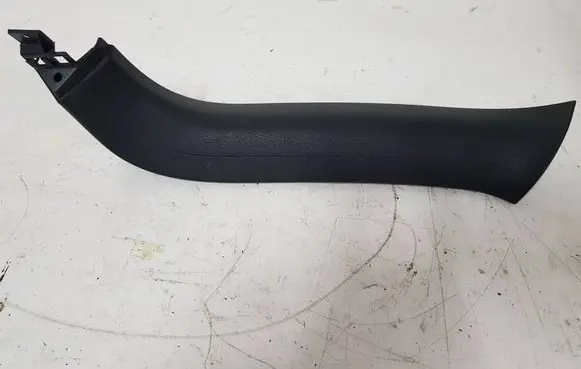 Audi Q7 4L Tailgate trim 4L0867608
