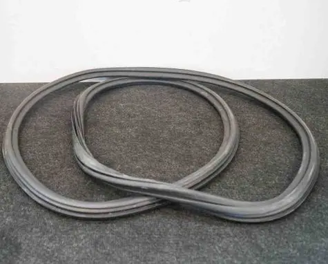 Audi A3 S3 8V Rubber seal front coupe door 8V4831721