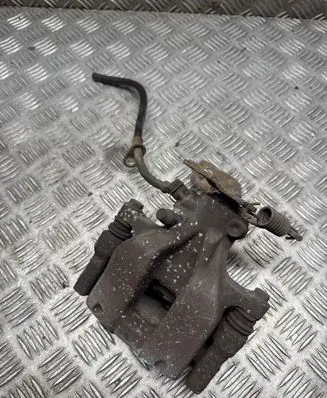 Toyota Avensis T270 Rear brake caliper 
