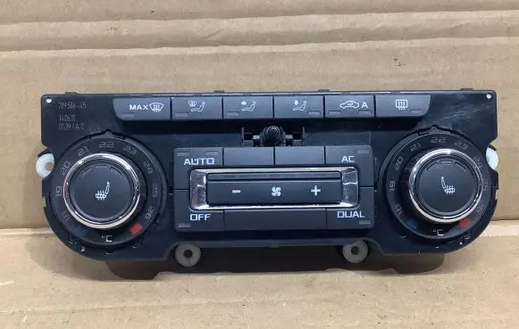Skoda Octavia Mk2 (1Z) Climate control unit 3T0907044BL