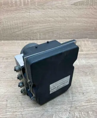 BMW 5 E60 E61 ABS Pump 6777797 6768550