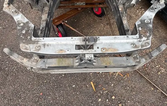 Mercedes-Benz SLK R172 Radiator support slam panel 792