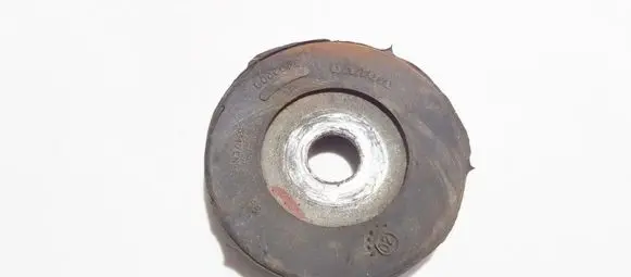 Volvo V70 Coil spring mount 9492209