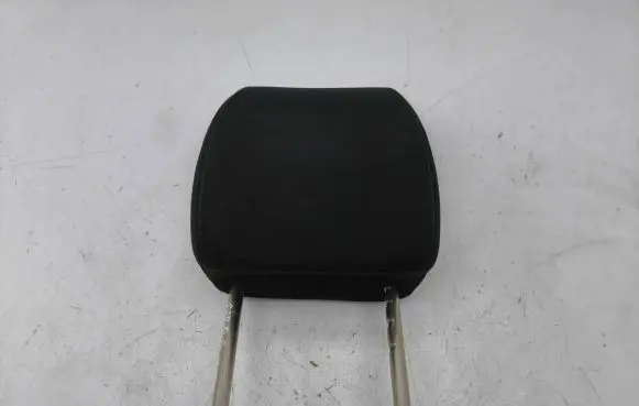 Mazda CX-5 Front seat headrest 