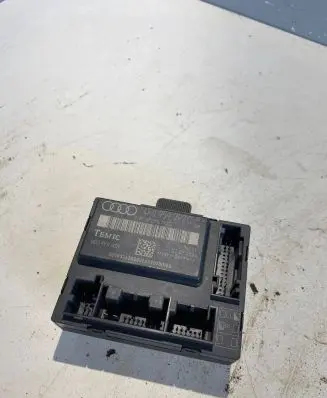 Audi A6 S6 C6 4F Door control unit/module 4F0959792C 4F0910792C 0033TFK0001