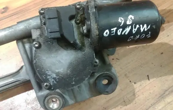 Ford Mondeo MK I Wiper motor